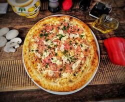 Pizza Emiliana image