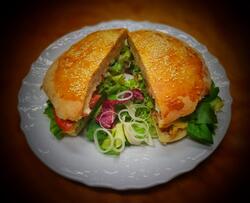 Sandwich cu cremă de brânză image