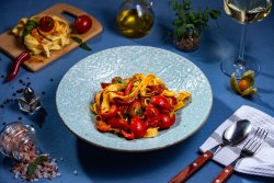 Penne pomodoro fresco image