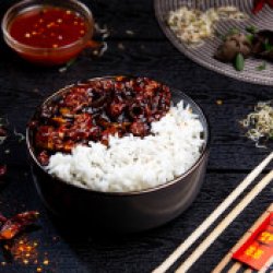 Rice box cu vită și ciuperci image