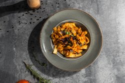 Pappardelle cu fructe de mare image