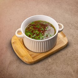 Supă de Cocoș și Legume cu Paste Făinoase image