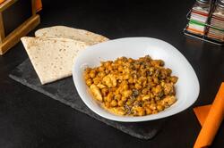 Chana Chicken Masala image