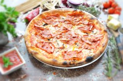 Pizza bersagliera image