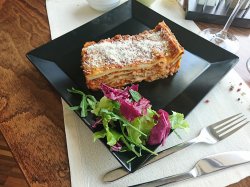 Lasagne Al forno image