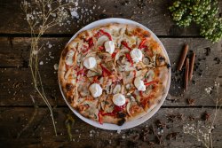 Pizza safari image