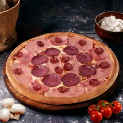 Pizza Quattro Carni – Amestecată image