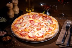 Pizza salami e gorgonzola ø32cm image