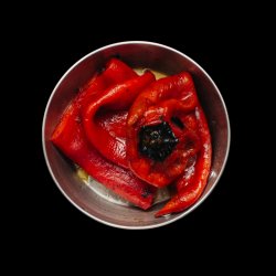 Salată de ardei copți image