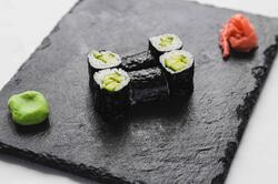 Maki Castravete si Philadelfia image