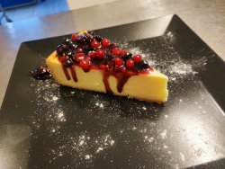 30% reducere: Cheesecake CU Fructe Padure image