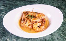 La plancha prawns: prawns with garlic, ceptura wine and lemon image