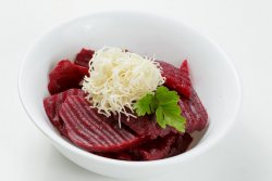 Salata de sfecla rosie cu hrean (150 g) image