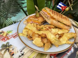 Sandwich cubano image