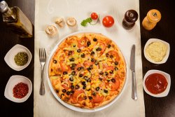 VEGETARIANA image
