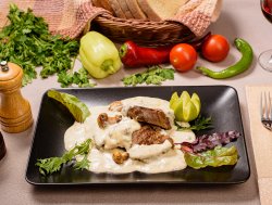 Muschi de vita cu gorgonzola si ciuperci image