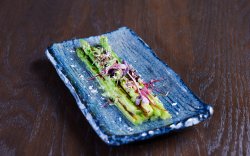 Grilled Asparagus with sea salt flakes image