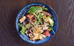 Fresh Salad with Octopus, Grapefruit and Fennel image