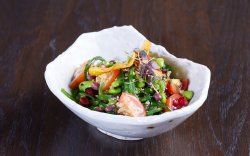 Uanderful Edamame salad with mixed vegetables image