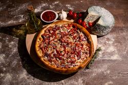 Pizza taraneasca image