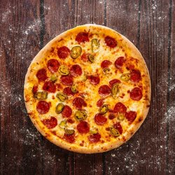 24cm Pizza pepperoni image
