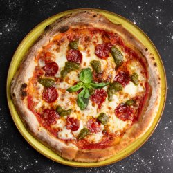 Pestoroni pizza rotundă image