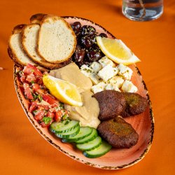 Mediteraneean mezze image