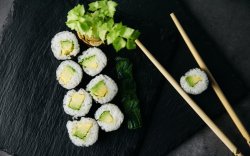 Sushi Maki Avocado    image