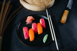 Mix Sushi Nigiri 2 image