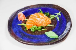 Salmon sashimi image