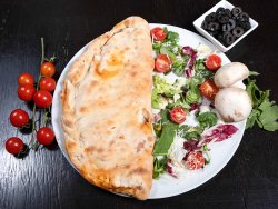 Calzone diavola image