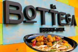 Bottega Spicy chicken și cartofi Bottega image