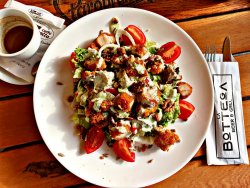 Salată Crispy de pui image