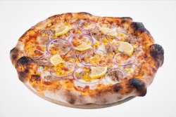 Pizza Tonno e cipole image