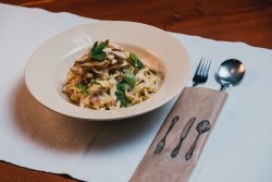 Tagliatele Alfredo image