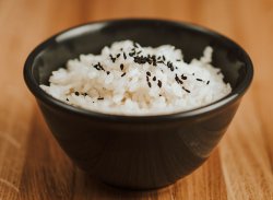 Orez cu susan negru / Rice with black sesame image