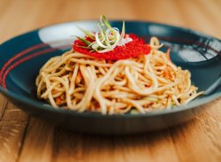 Tăiței cu legume / Vegetable noodles image