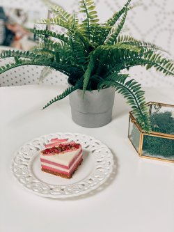 Tort pink velvet coconut - 130 gr image