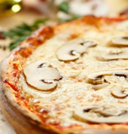 Pizza Prosciutto e Funghi 23cm image