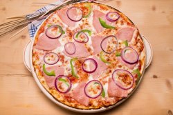 Pizza cu parizer image