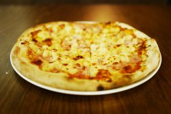 Pizza Hawaii image