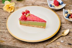 Matcha strawberry vegan cake image
