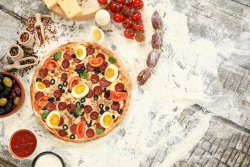 Pizza Capriciosa 1+1 image