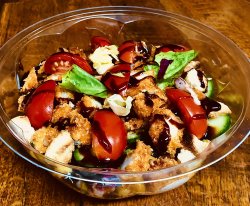 SALATĂ CRISPY image