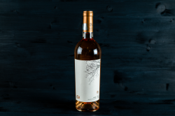 Issa Rose Pinot Noir -sec image