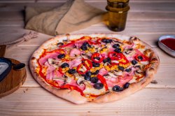 Pizza 1+1 - La Casa image