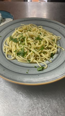 Spagetti aglio, olio e peperoncino 330g image