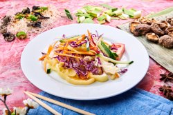 Salată chinezească aromată image