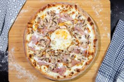 30% reducere: Pizza Carbonara 32 cm image
