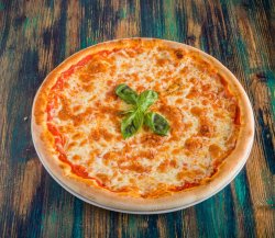 Pizza margherita 32cm image